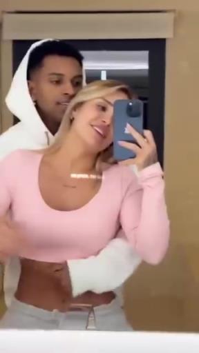 甜甜甜 罗德里戈和女友恋爱日常